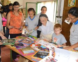 Entregamos más de 1700 libros de la Campaña “Mi libro Tu libro”